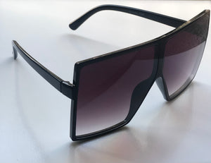 “Show-Stopper” Oversized  Square Sunglasses