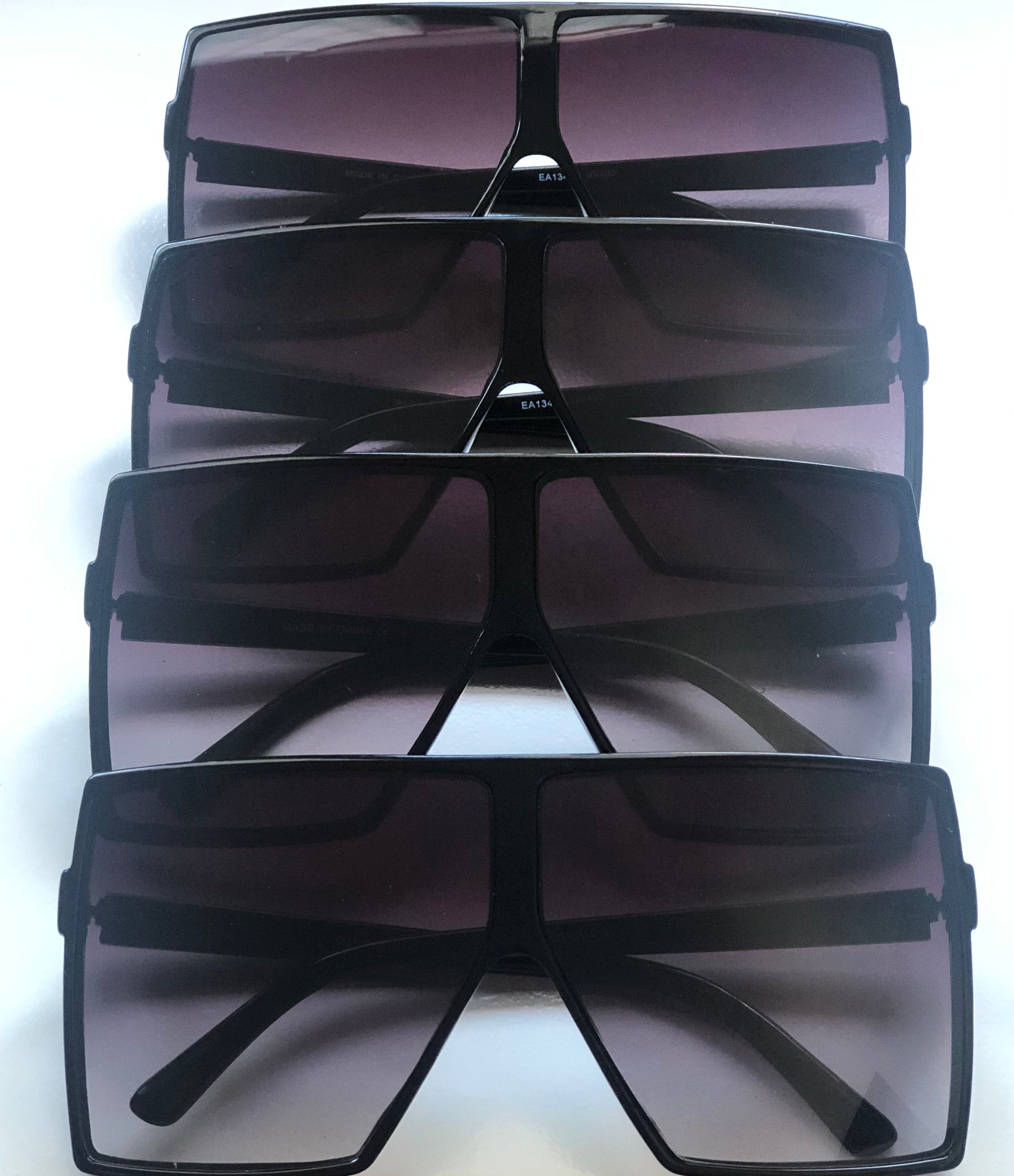 “Show-Stopper” Oversized  Square Sunglasses